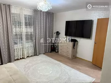 1-комнатная квартира, этаж 4 из 12, 35 м²