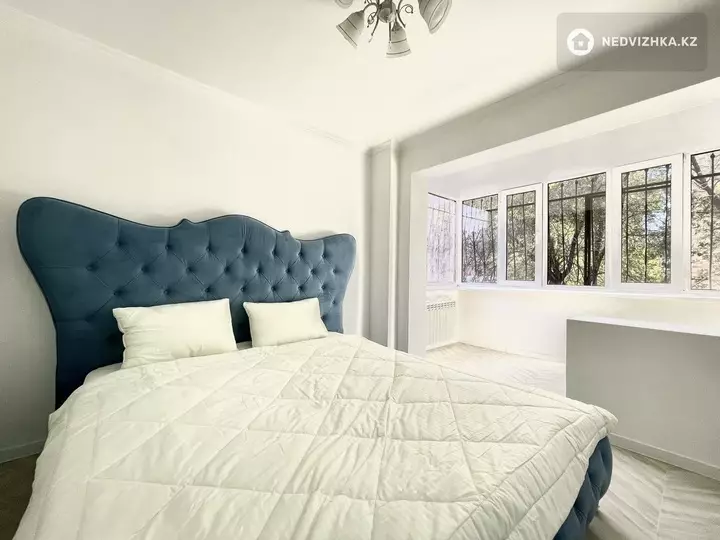 50 м², 3-комнатная квартира, этаж 2 из 5, 50 м², на длительный срок, изображение - 1