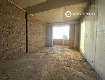 2-комнатная квартира, этаж 6 из 8, 80 м²