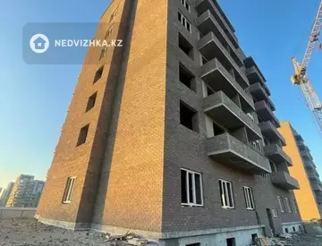 2-комнатная квартира, этаж 6 из 8, 80 м²