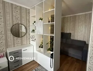1-комнатная квартира, этаж 3 из 5, 38 м²