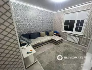 4-комнатная квартира, этаж 2 из 5, 92 м²