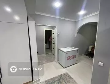 4-комнатная квартира, этаж 2 из 5, 92 м²