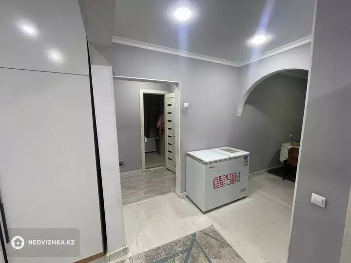 92 м², 4-комнатная квартира, этаж 2 из 5, 92 м², изображение - 1