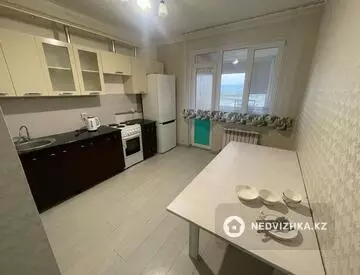 1-комнатная квартира, этаж 13 из 16, 50 м²