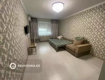 1-комнатная квартира, этаж 13 из 16, 50 м²