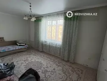 1-комнатная квартира, этаж 3 из 5, 43 м²