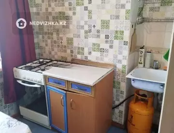 1-комнатная квартира, этаж 3 из 4, 30 м²