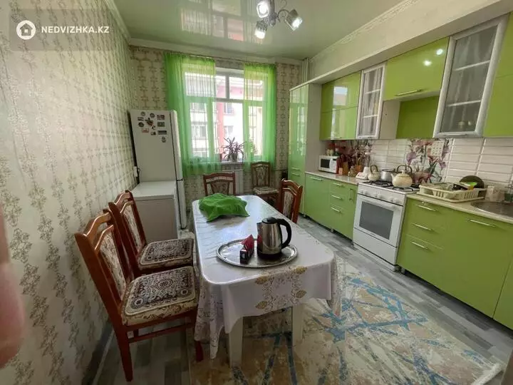 98 м², 3-комнатная квартира, этаж 3 из 9, 98 м², изображение - 1