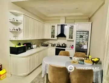 2-комнатная квартира, этаж 2 из 9, 110 м²