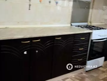 2-комнатная квартира, этаж 1 из 10, 57 м²
