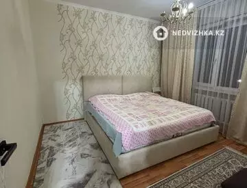 3-комнатная квартира, этаж 4 из 5, 66 м²