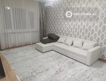 3-комнатная квартира, этаж 4 из 5, 66 м²