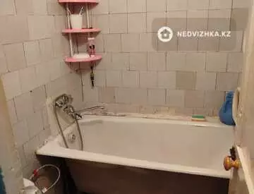 1-комнатная квартира, этаж 4 из 5, 29 м²