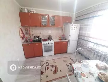 1-комнатная квартира, этаж 1 из 9, 52 м²