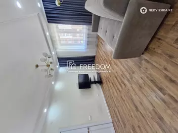 57.4 м², 2-комнатная квартира, этаж 2 из 8, 57 м², изображение - 17