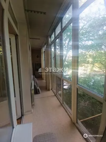 3-комнатная квартира, этаж 2 из 5, 92 м²