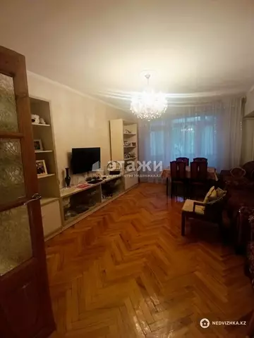 3-комнатная квартира, этаж 2 из 5, 92 м²