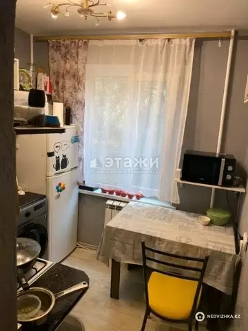 1-комнатная квартира, этаж 2 из 5, 33 м²