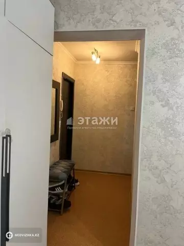 1-комнатная квартира, этаж 4 из 5, 33 м²