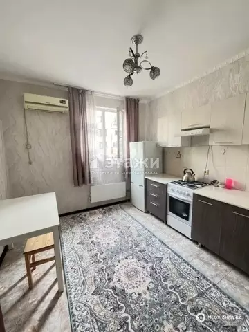 1-комнатная квартира, этаж 6 из 9, 39 м²