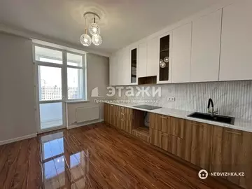 3-комнатная квартира, этаж 8 из 9, 84 м²