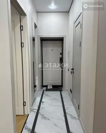 3-комнатная квартира, этаж 6 из 12, 54 м²