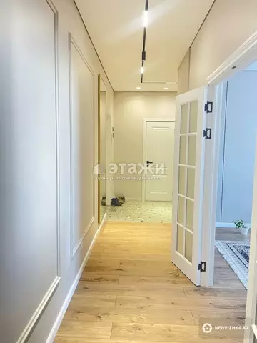 2-комнатная квартира, этаж 12 из 12, 69 м²