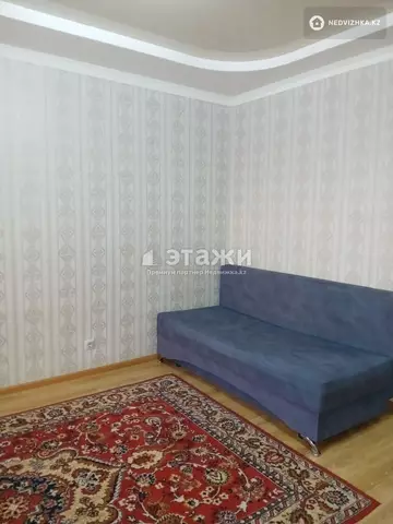 1-комнатная квартира, этаж 4 из 9, 37 м²