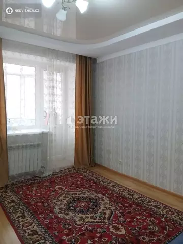 1-комнатная квартира, этаж 4 из 9, 37 м²