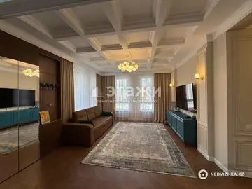 4-комнатная квартира, этаж 5 из 8, 116 м²