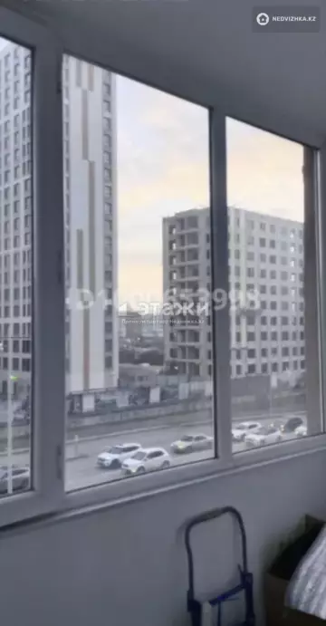 2-комнатная квартира, этаж 3 из 9, 60 м²