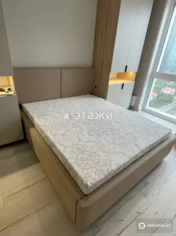 4-комнатная квартира, этаж 15 из 21, 100 м²