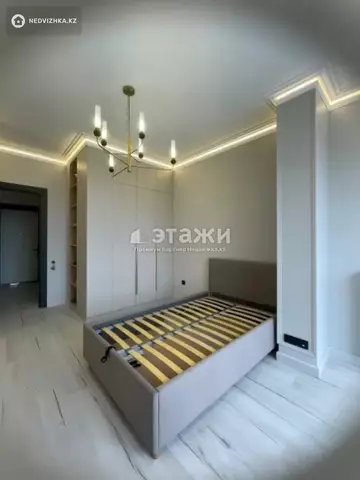 4-комнатная квартира, этаж 15 из 21, 100 м²