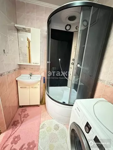 1-комнатная квартира, этаж 3 из 5, 38 м²