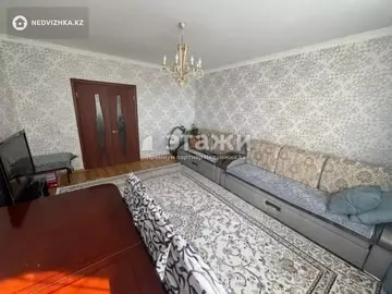 3-комнатная квартира, этаж 5 из 10, 80 м²