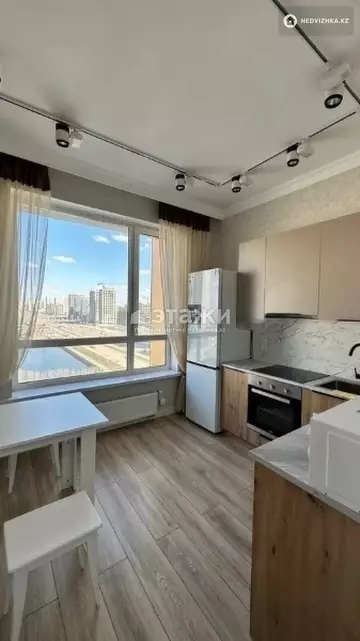 1-комнатная квартира, этаж 9 из 16, 36 м²