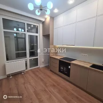 2-комнатная квартира, этаж 8 из 12, 59 м²