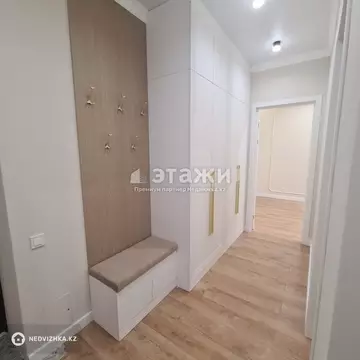 2-комнатная квартира, этаж 8 из 12, 59 м²