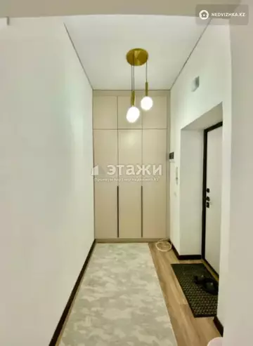2-комнатная квартира, этаж 9 из 9, 52 м²