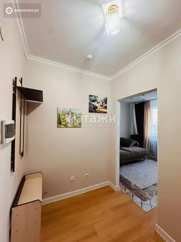 1-комнатная квартира, этаж 8 из 14, 38 м²