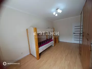 2-комнатная квартира, этаж 5 из 9, 64 м²