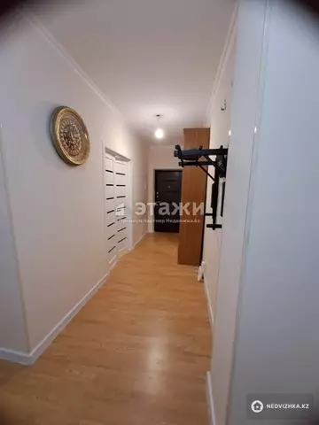 2-комнатная квартира, этаж 5 из 9, 64 м²