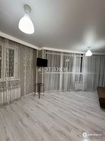 2-комнатная квартира, этаж 13 из 22, 54 м²