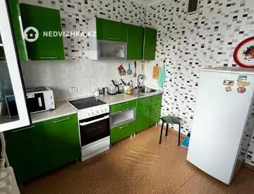 1-комнатная квартира, этаж 6 из 13, 43 м², на длительный срок