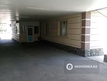 6-комнатный дом, 10 соток, 11 м²