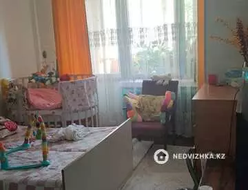 2-комнатная квартира, этаж 3 из 3, 53 м²