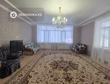 3-комнатная квартира, этаж 1 из 5, 151 м²