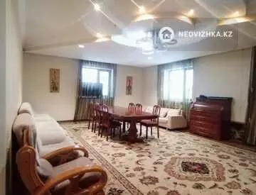 5-комнатный дом, 12 соток, 209 м²