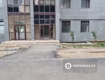 Помещение, этаж 1 из 9, 93 м²